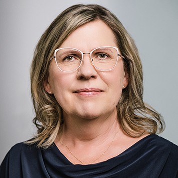  Eva Sander