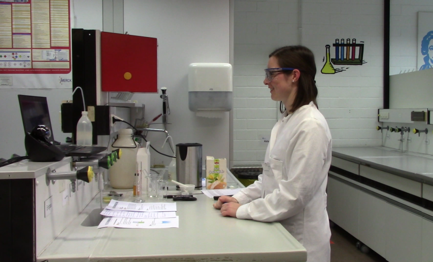 Blick hinter die Kulissen – Vom Goethe-Schülerlabor in die heimischen Labore / © Institut für Didaktik der Chemie (Goethe-Universität Frankfurt) Blick hinter die Kulissen – Vom Goethe-Schülerlabor in die heimischen Labore / © Institut für Didaktik der Chemie (Goethe-Universität Frankfurt)