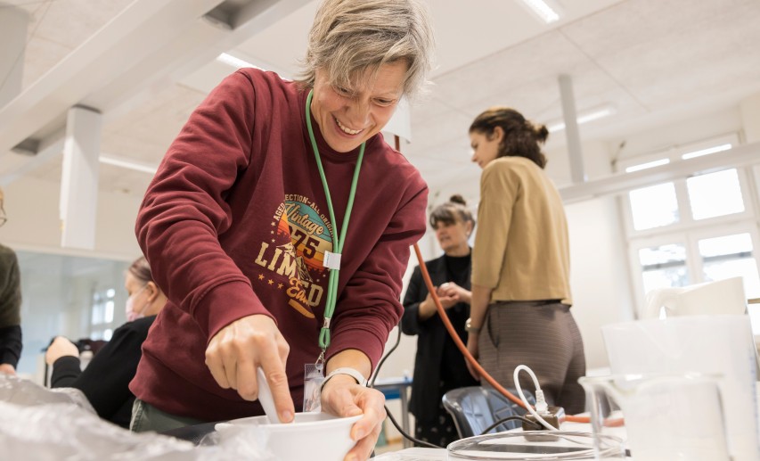 Lehrkräfte aus Hessen entdecken neue Wege für praxisnahen und kreativen MINT-Unterricht. © Experimente³/ Arne Landwehr