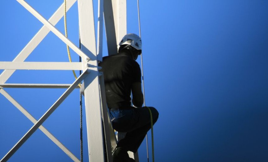Im Fokus des Diskussionspapiers steht die rechtliche Analyse der Compliance-Pflichten nach dem LkSG. © PixMedia - Fotolia.com Im Fokus des Diskussionspapiers steht die rechtliche Analyse der Compliance-Pflichten nach dem LkSG. © PixMedia - Fotolia.com