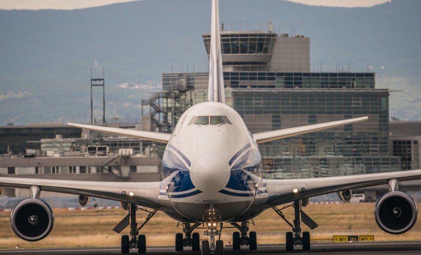 Die ICAO fordert ab 2023 speziell ausgebildetes Personal für den sicheren Luft-Transport gefährlicher Güter. © Hans F. Daniel