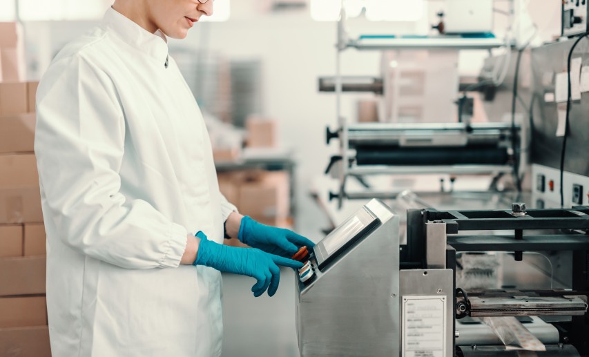 Eine neue EU-Richtlinie bringt für Hersteller von industriellen Verpackungen die Verpflichtung zur Umweltkennzeichnung für alle in Italien in Verkehr gebrachten Verpackungen mit sich. © dusanpetkovic1 - stock.adobe.com Eine neue EU-Richtlinie bringt für Hersteller von industriellen Verpackungen die Verpflichtung zur Umweltkennzeichnung für alle in Italien in Verkehr gebrachten Verpackungen mit sich. © dusanpetkovic1 - stock.adobe.com