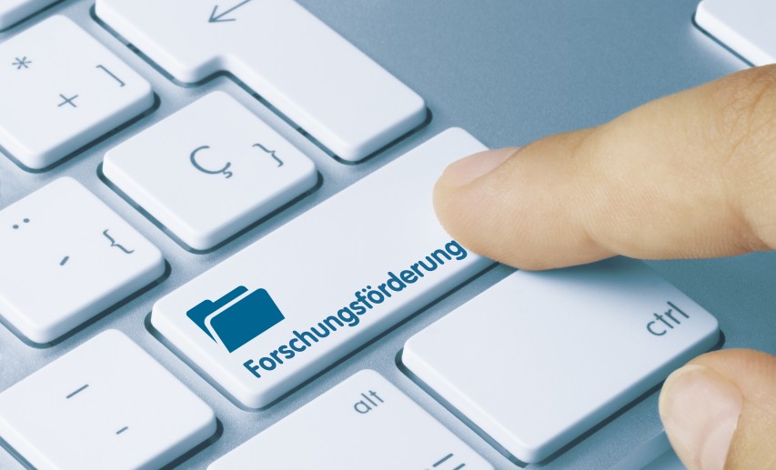 Digitale Anträge für die steuerliche Forschungszulage können Unternehmen rückwirkend für das Jahr 2020 stellen. © momius/stock.adobe.com