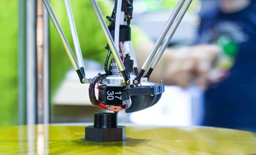 Mit 3-D-Druck können Montageteile für die Automobilindustrie, die Luftfahrt und den Maschinenbau hergestellt werden. - Foto: © Patrick Daxenbichler/stock.adobe.com Mit 3-D-Druck können Montageteile für die Automobilindustrie, die Luftfahrt und den Maschinenbau hergestellt werden. - Foto: © Patrick Daxenbichler/stock.adobe.com
