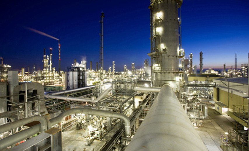 Langwierige und schwierige Genehmigungsverfahren machen den Wirtschaftsstandort Deutschland immer unattraktiver. - Foto: © BASF SE Langwierige und schwierige Genehmigungsverfahren machen den Wirtschaftsstandort Deutschland immer unattraktiver. - Foto: © BASF SE