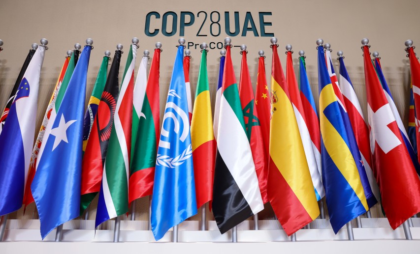 Die 28. UN-Weltklimakonferenz (COP28) findet vom 30. November bis 12. Dezember 2023 in Dubai statt. Die deutsche Delegation will den schnelleren Ausbau erneuerbarer Energien und das Weiterentwickeln von Energiepartnerschaften in den Fokus rücken. © COP28 UAE