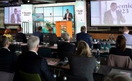 „Was Innovationen brauchen“ – das erläuterte VCI-Präsident Markus Steilemann am zweiten Tag der Handelsblatt Jahrestagung Chemie 2023 in Düsseldorf vor rund 150 Gästen.