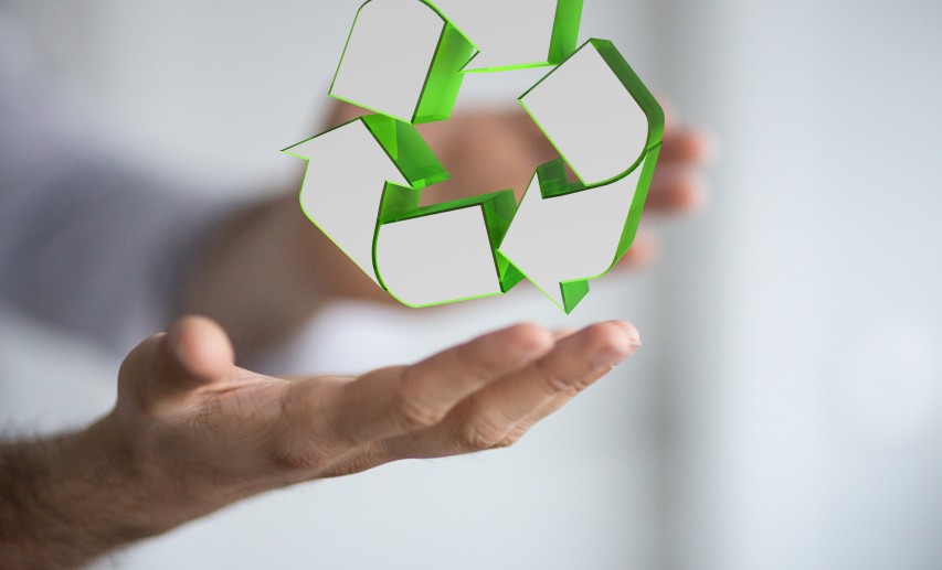 Die Industrie bekennt sich sowohl zur Priorität für das mechanische Recycling als auch zu angemessenen Rahmenbedingungen für das chemische Recycling. © vege - Fotolia.com